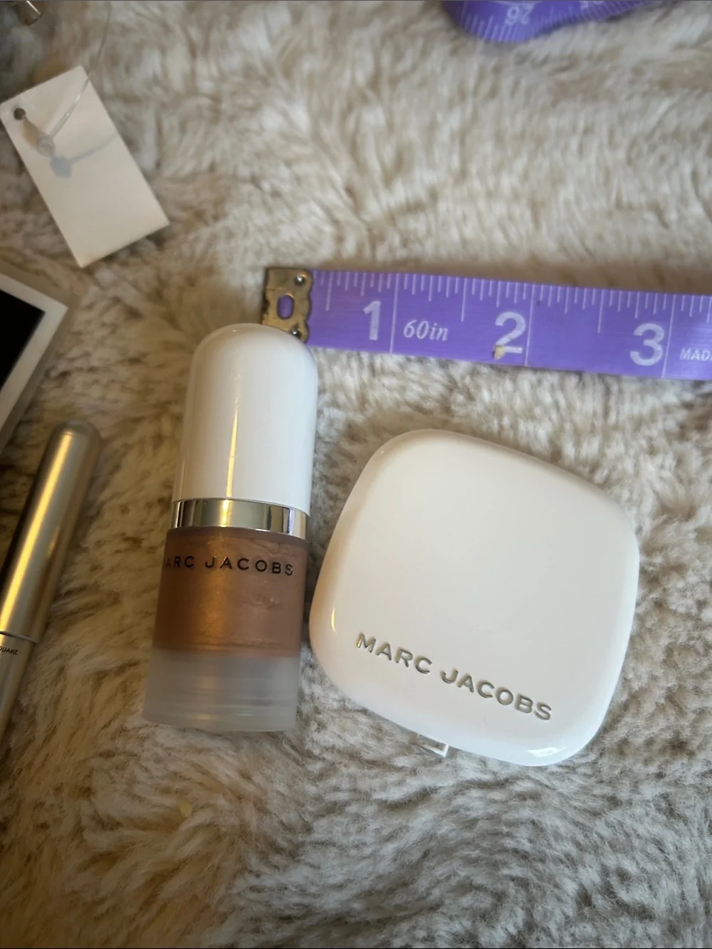 Marc Jacobs glossy nude